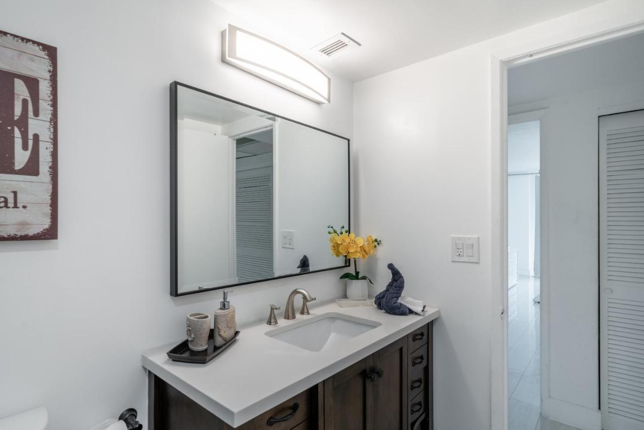 Sunny Isles Ocean Reserve Superb *